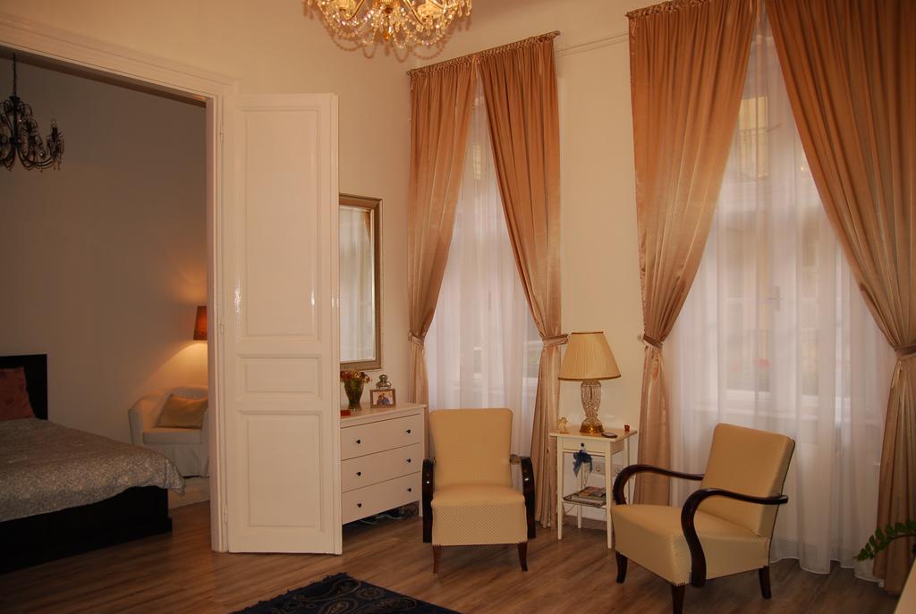 Balazs Apartment - Oktogon 부다페스트 외부 사진